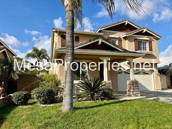 3rd image of 7472 Morning Crest Pl
