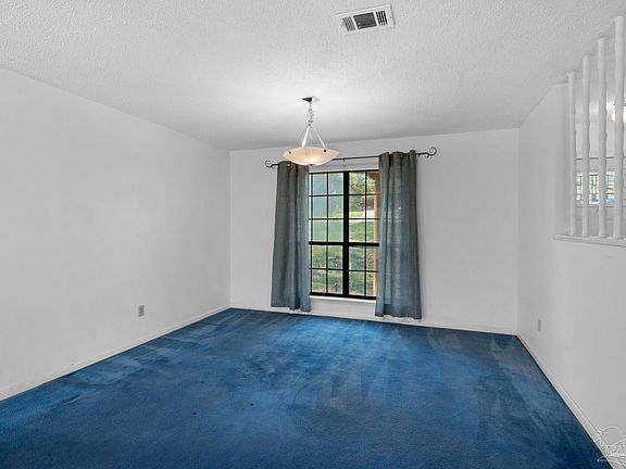 4th image of 602 Orby St