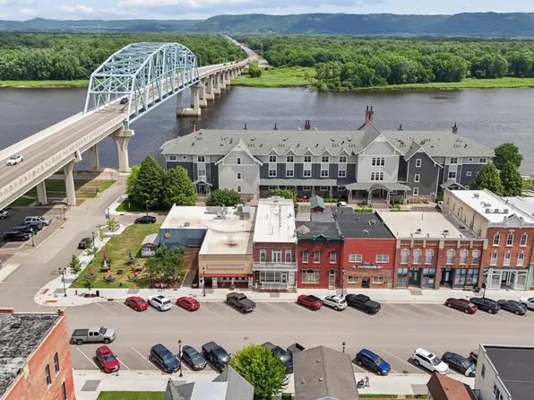 248 Main St W, Wabasha, MN 55981