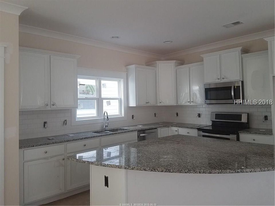2nd image of 26 Circlewood Dr