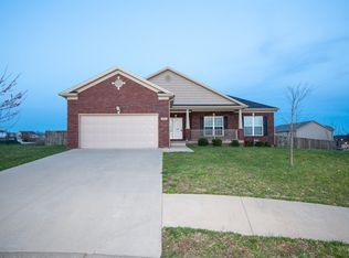 515 Concord Grape Way, Vine Grove, KY 40175