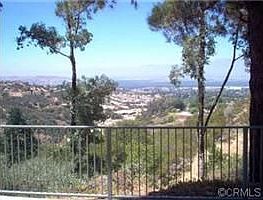 4th image of 2568 Avenida Del Vista Vis