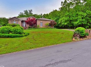 16 Ridgecrest Dr, Cabot, AR 72023