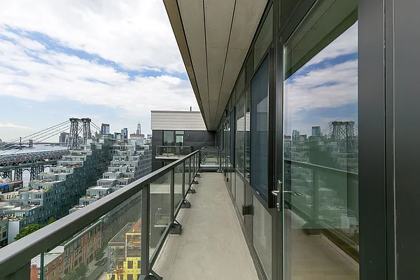 Rented by Nooklyn NYC LLC | media 35