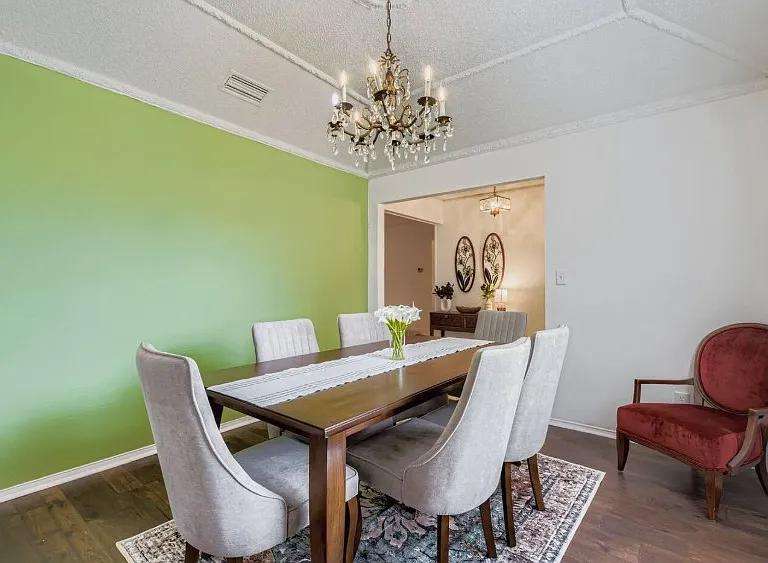 1711 Windsong Trl — Photo 22