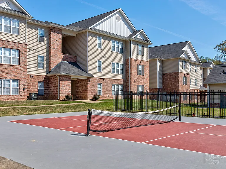 Glenrock Apartments — Photo 12