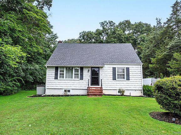 3rd image of 99 Warner Road