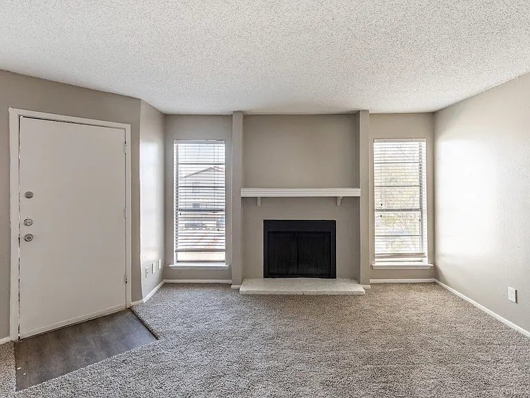 Athena Apartments — Photo 40