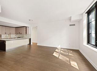 261 W 25th St #2B, New York, NY 10001
