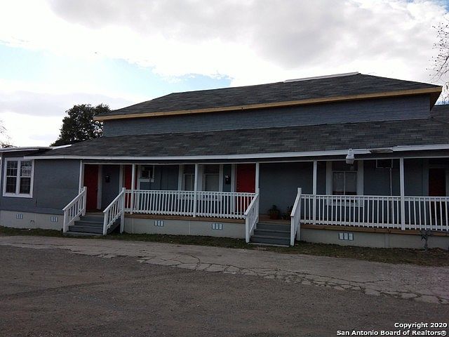 1st image of 320 Quitman St APT 3