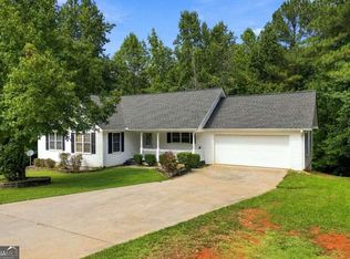 84 Barker Trail Rd, Cleveland, GA 30528