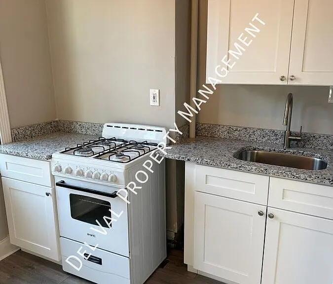 5900 Haverford Ave #A — Photo 4