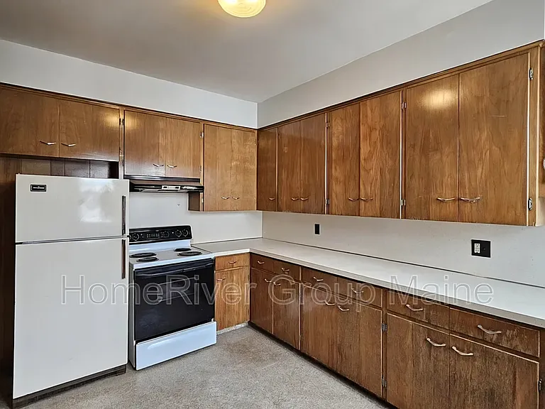 171 College St #5 — Photo 27