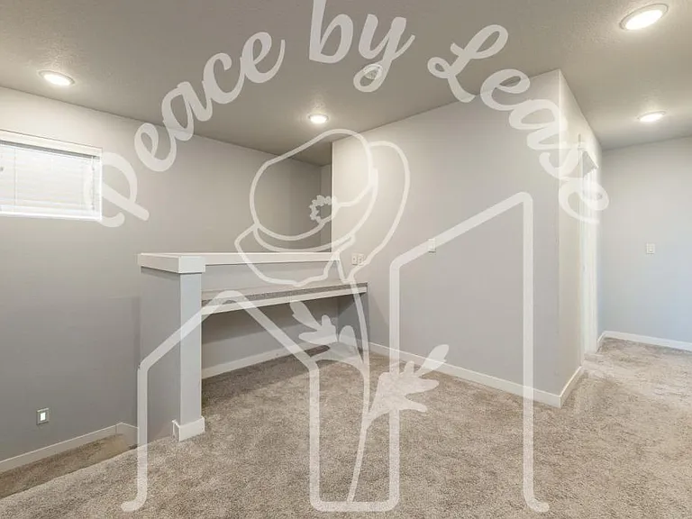 2573 SW McKenna Pl — Photo 16