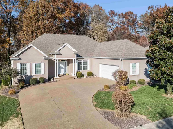 329 Persimmon Cir, Boonville, IN 47601
