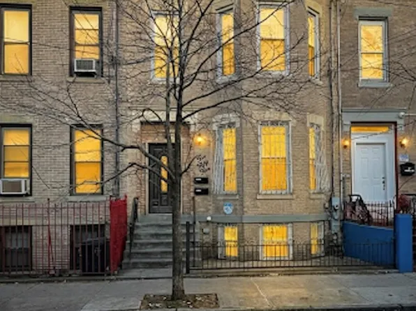 255 Lincoln Avenue, Brooklyn, NY 11208