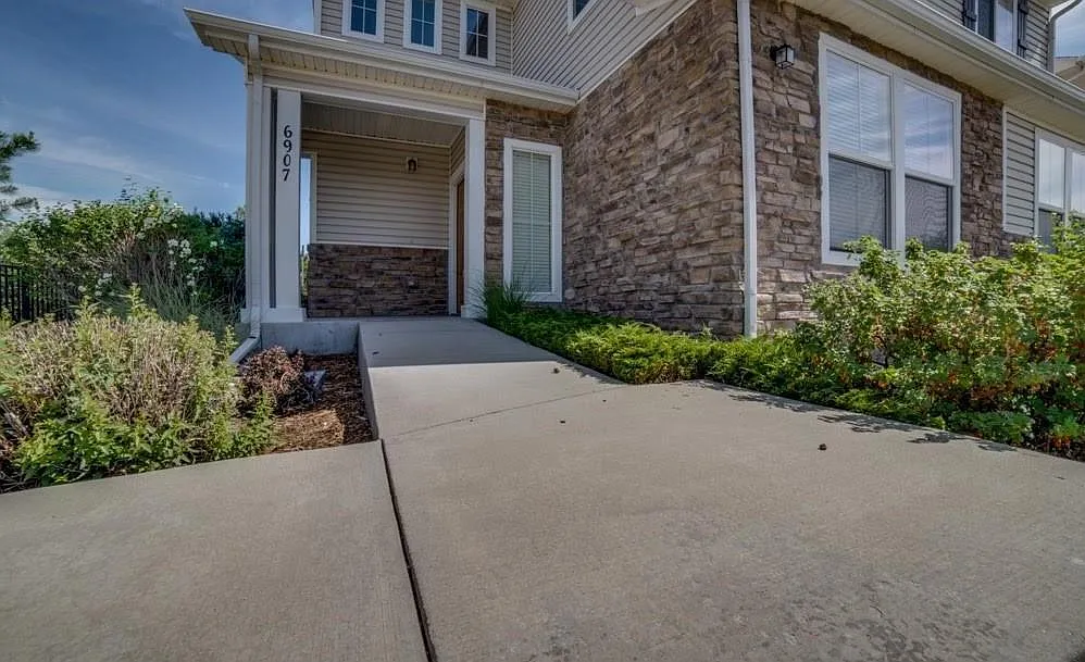 6907 White Sand Point — Photo 2