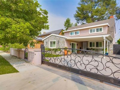5244 Nagle Ave, Van Nuys, CA, 91401
