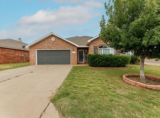 10602 Clinton Ave, Lubbock, TX 79424