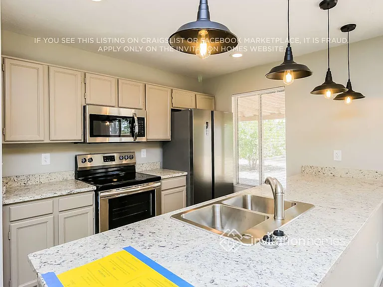 5770 W Frye Rd — Photo 6