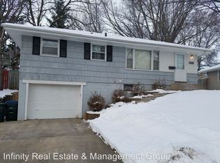 1319 Cascade St NW, Rochester, MN 55901