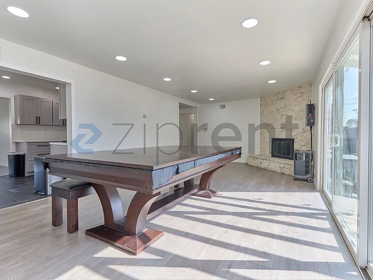 1410 Central Ave — Photo 10