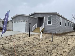 19900 128th St Lot 317, Bristol, WI 53104