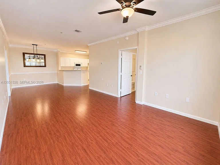 4700 SW 160th Ave #423 — Photo 6