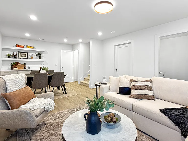 The Flats at West Glen — Photo 5