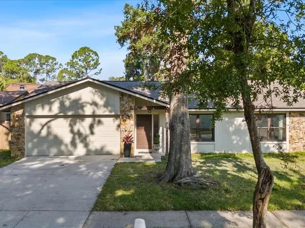 15118 Brushwood Dr, Tampa, FL 33624