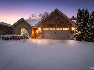 17 Ash Ct, Festus, MO 63028