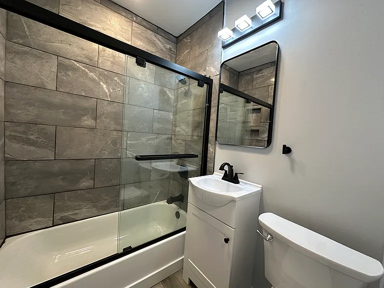 314 Oak St #12 — Photo 9