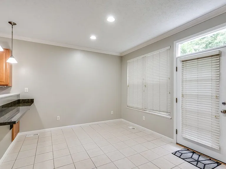2708 Wyndgate Ct — Photo 14