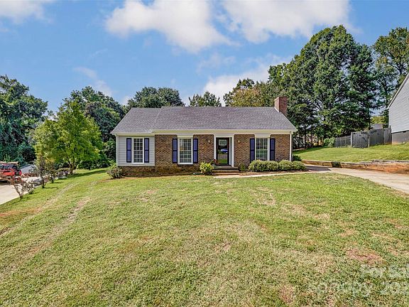 2nd image of 5438 Green Moss Ln