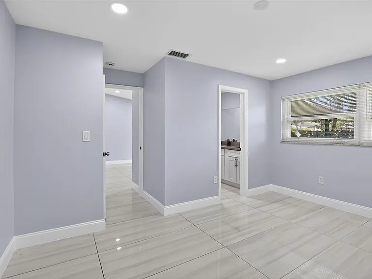 4404 Treasure Cove Dr — Photo 6