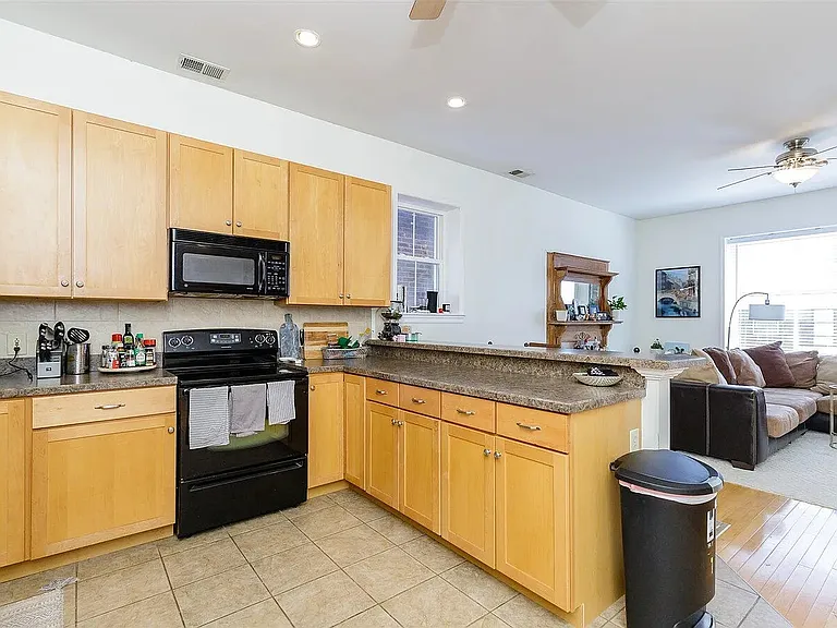 4063 Shenandoah Ave #A — Photo 9