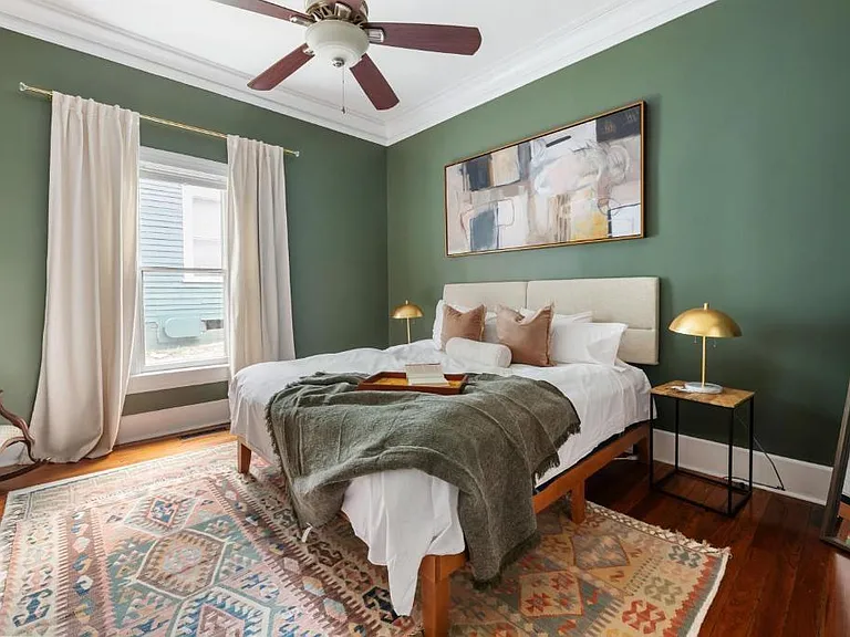 307 Georgia Ave SE — Photo 41