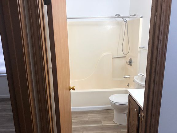 5th image of 630 S 4th St #630
