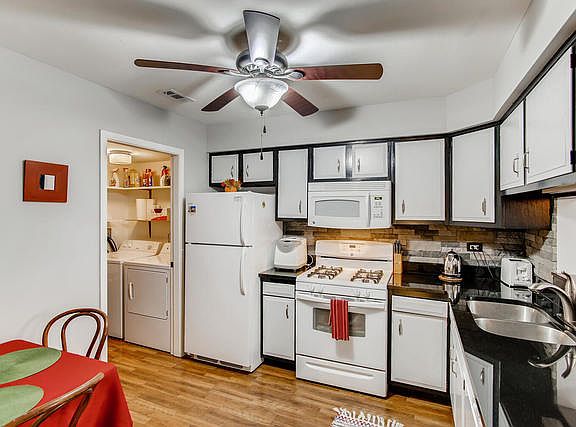 5th image of 8246 Holly Ct #15B