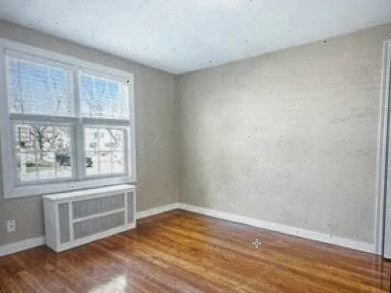 9 Rowena St #2 — Photo 6