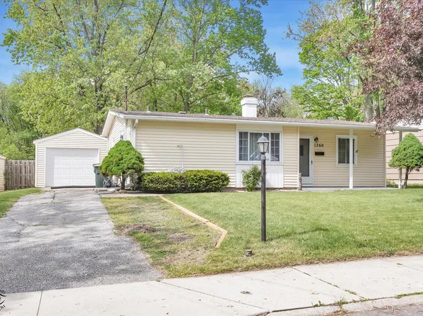 1260 Park Ave, Valparaiso, IN 46385