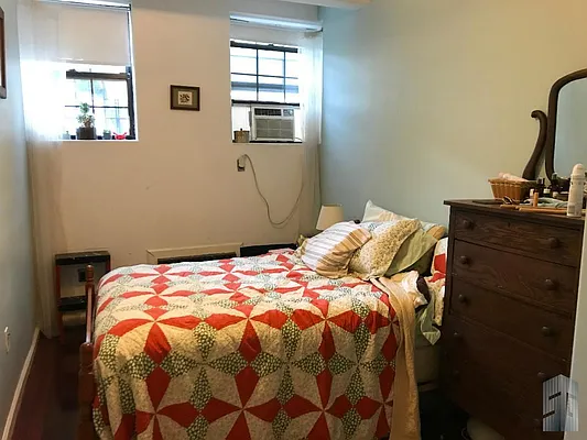 Rented by Skyline Group Real Estate | media 10