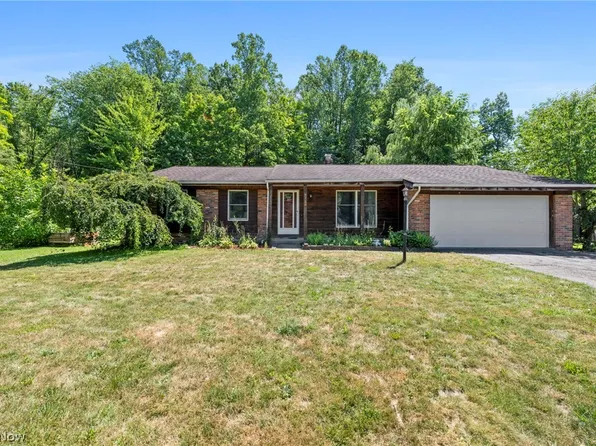 9720 Fox Hill Trl, Mentor, OH 44060
