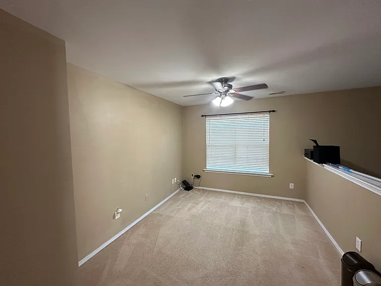 404 Treybrooke Dr — Photo 43