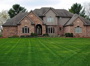 2435 Moors Ct, Ann Arbor, MI 48108