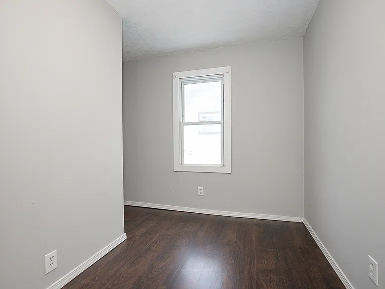 3409 W 86th St — Photo 14