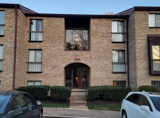 2049 Royal Fern Ct APT 2B, Reston, VA 20191