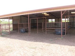 911 W Jackson St, Bronte, TX 76933