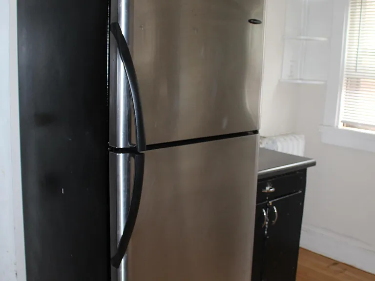 115 E Gorham St #2 — Photo 7