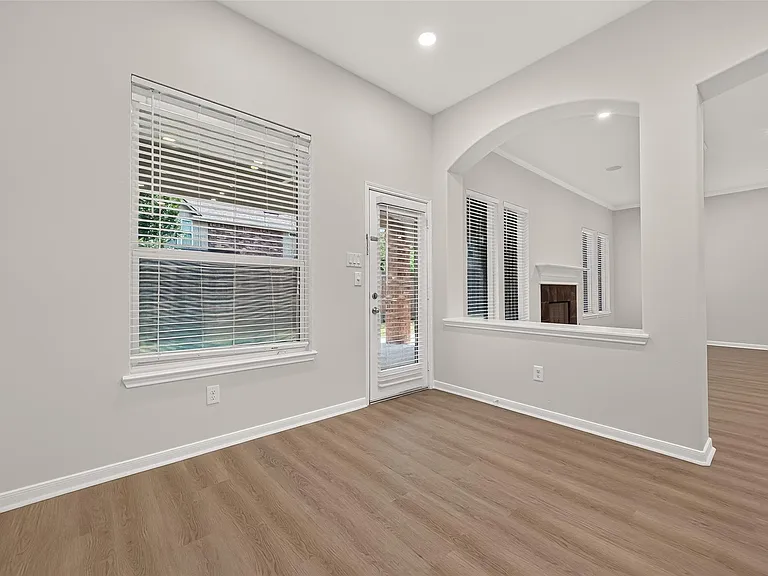 5607 Granite Falls Ln — Photo 31